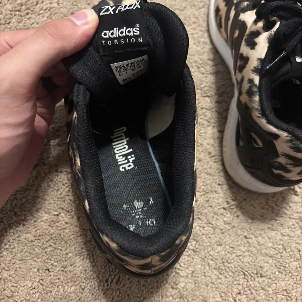 Womans Adidas Black Tan Torsion ZX Flux Cheetah Size 4 1/2 Sneakers Black Lace